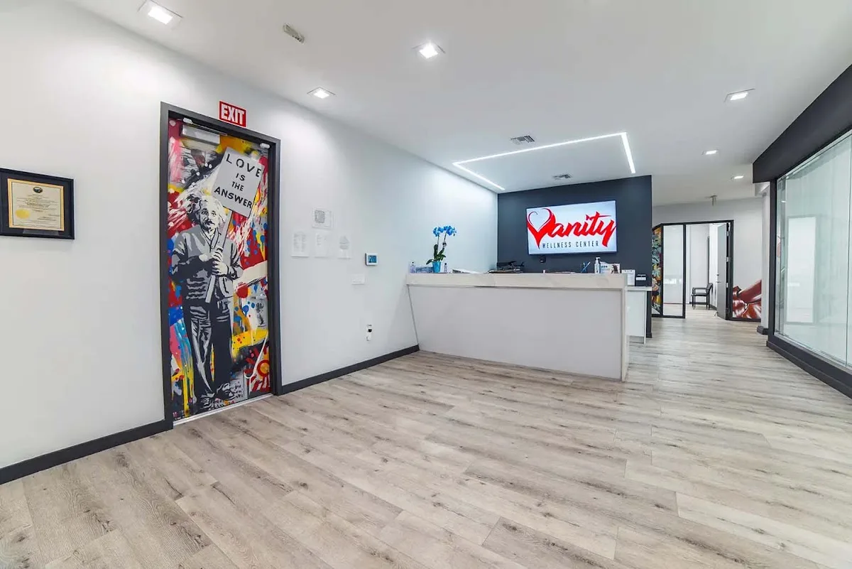 Vanity Wellness Center - Ảnh 2