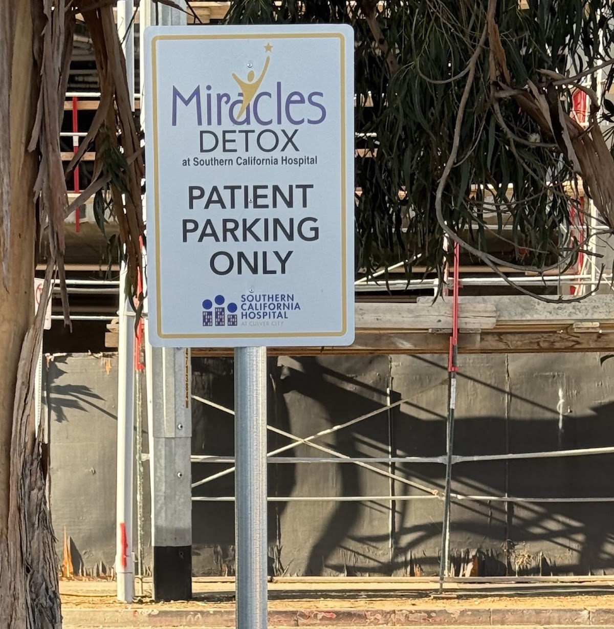 Miracles Detox at Southern California Hospital at Culver City - Foto 6