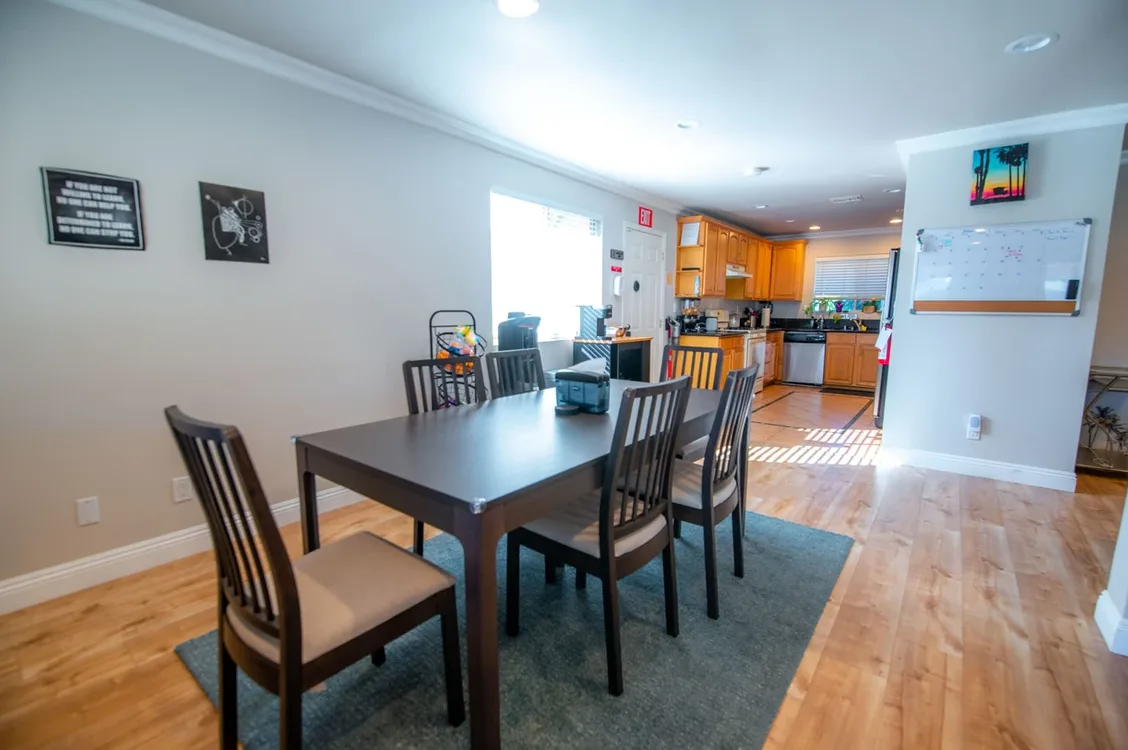 LA Valley Recovery - Photo 2