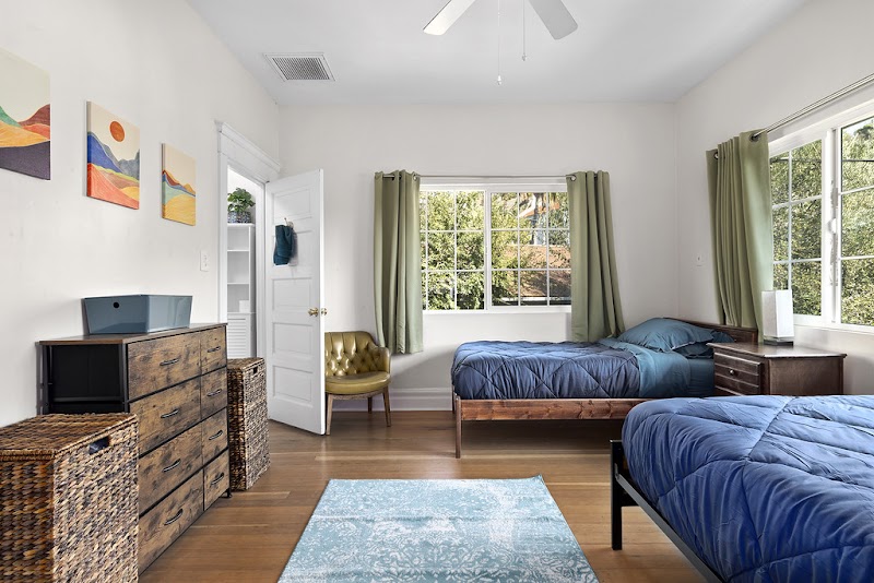 Hilltop House Sober Living - Foto 3