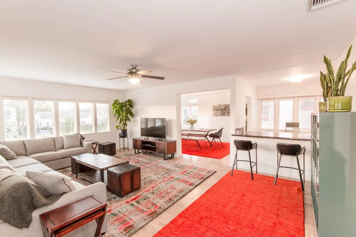 Ogden House Sober Living - Foto 4