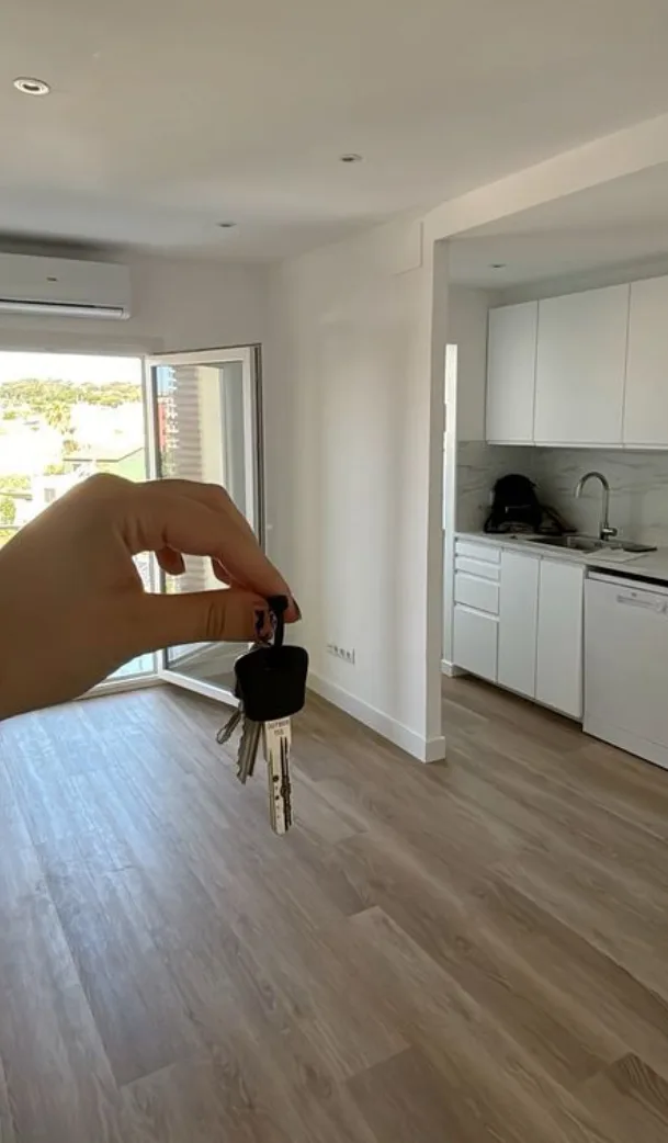 Donny's House Men's Sober Living - Photo 2