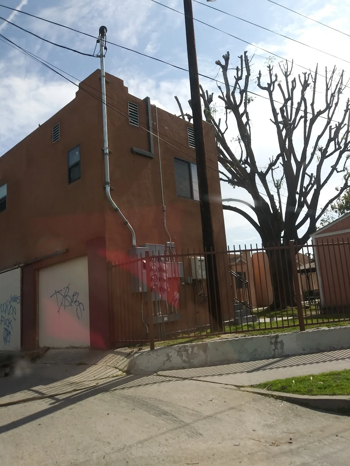 JWCH Mini House - Ảnh 3