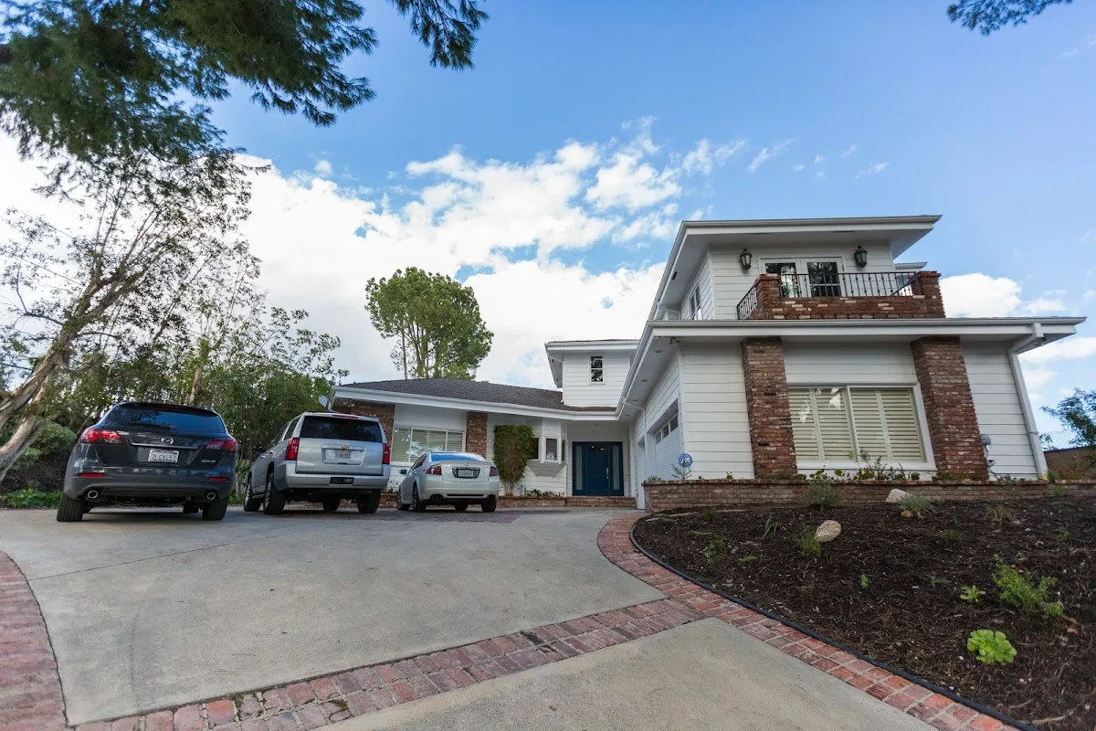 Ascend Healthcare: Residential and Outpatient Treatment for Teens in California - 照片 3