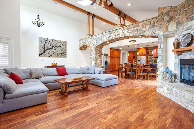 Gratitude Lodge Llc - Foto 2